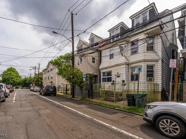 69 N 5th St, Newark City, NJ 07107