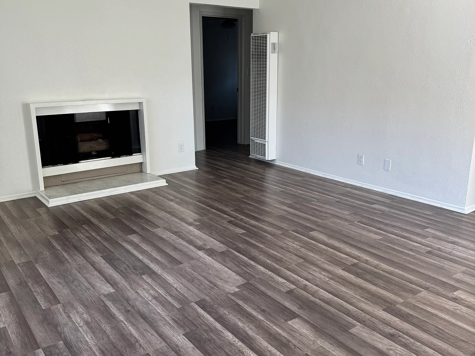 2 bed, 684 sqft, $2,600 — Photo 2