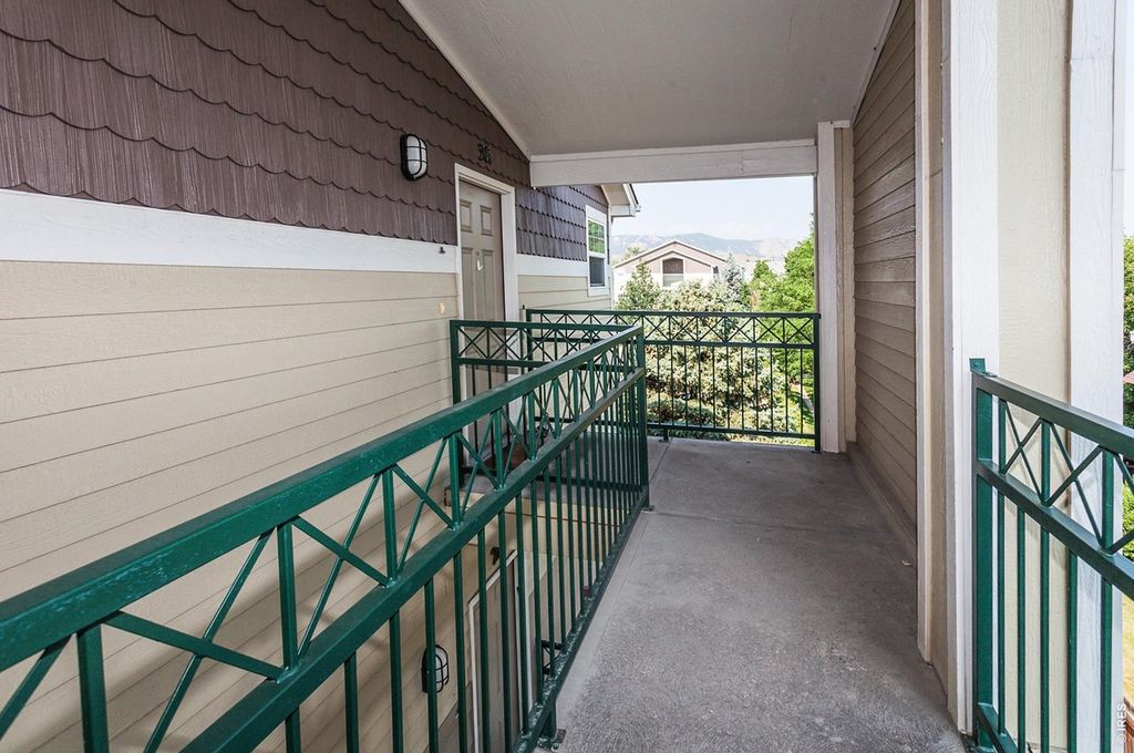 2226 W Elizabeth St #D-301