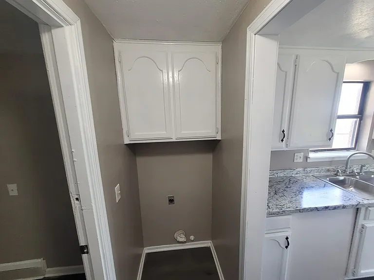 1109 SW 101st St — Photo 11