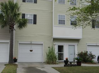 4504 Great Oak Dr, North Charleston, SC 29418