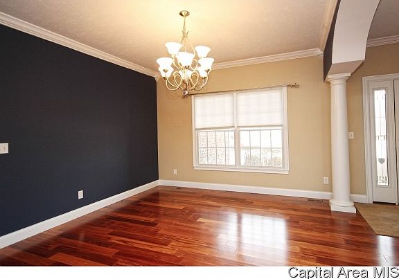 4th image of 1110 Fountain Park Dr
