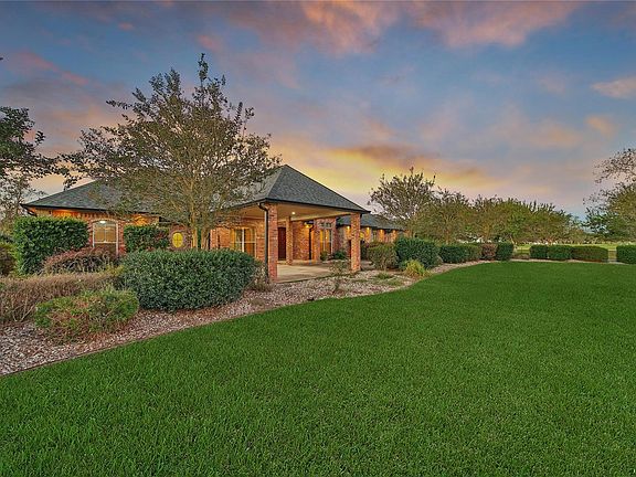 3rd image of 8315 Anastasia Ave