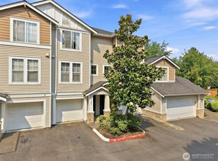Bayview Townhomes, Kent, WA 98032