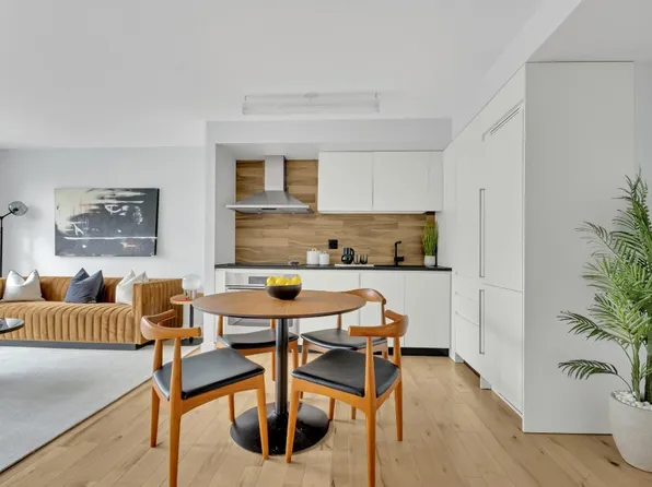 60 Duffield Street E7 image 1 of 11