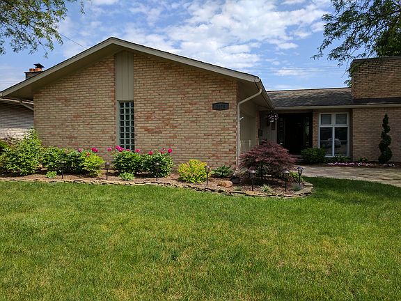 2nd image of 1474 Pine Valley Blvd