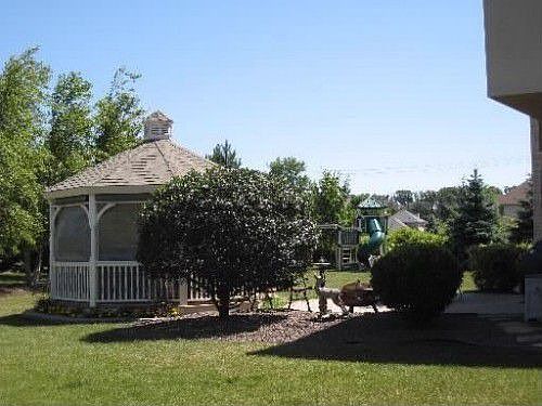 2nd image of 16031 S Hidden Valley Cir