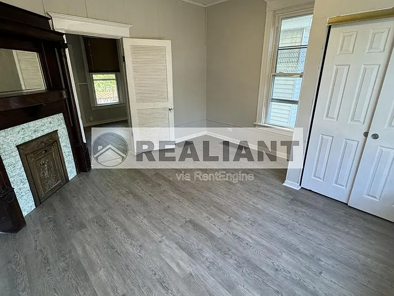 4516 Huntington Ave — Photo 5