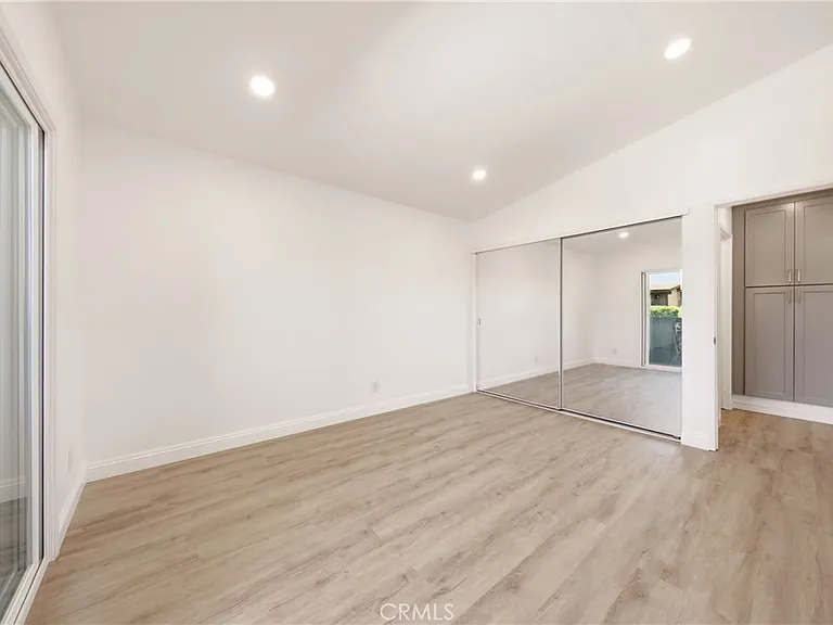 802 Coriander Dr #B — Photo 18