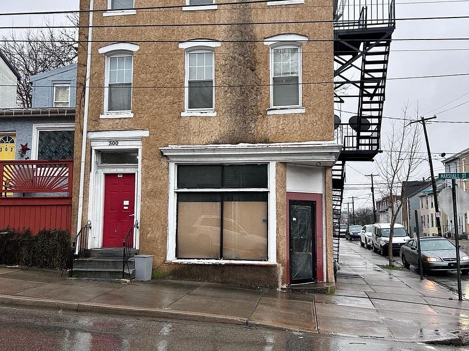 2nd image of 300 E Marshall St
