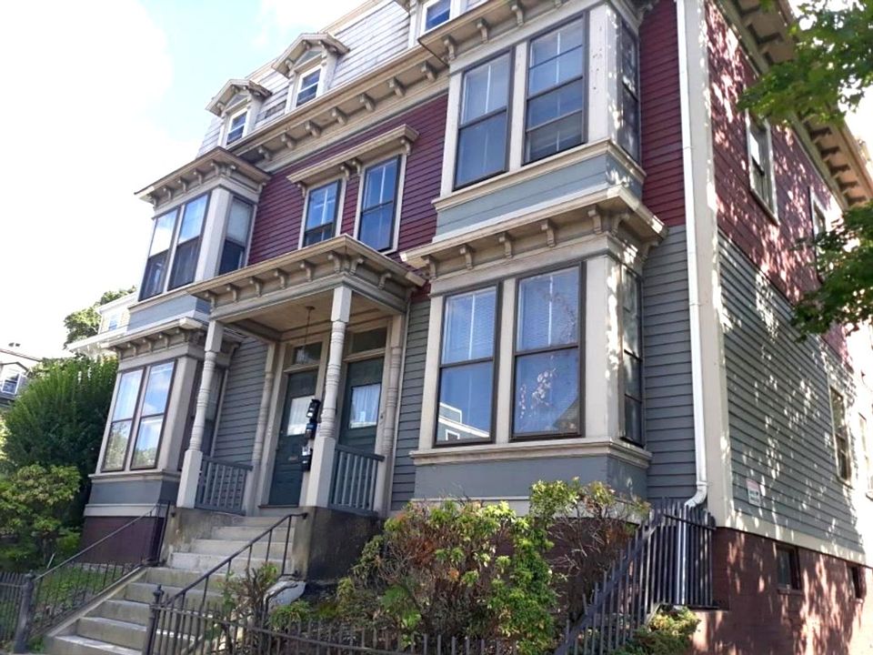 1st image of 1596-1600 Westminster St #3