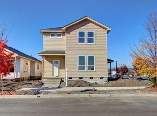 510 Golden Peak Dr, Central Pt, OR 97502