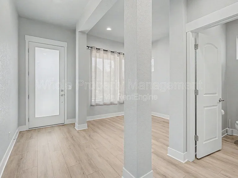 21087 E 62nd Dr — Photo 2