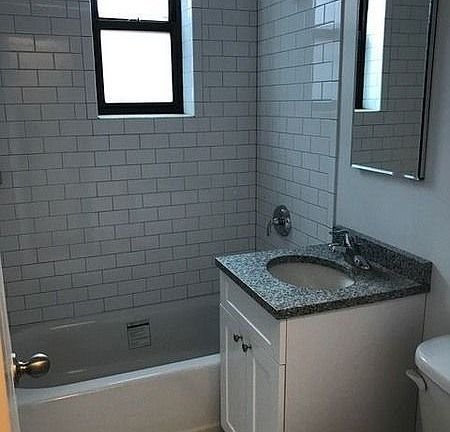 5th image of 12360 83rd Ave APT 5P