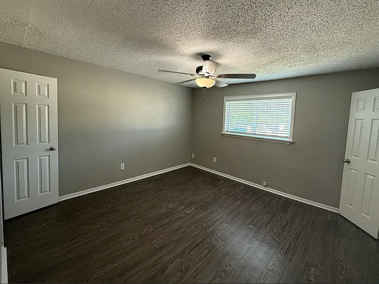 Parmele Park Apartments — Photo 4