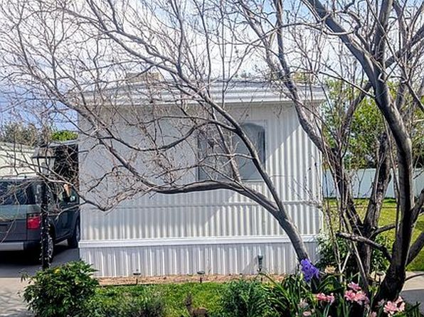 1500 N Angel St Trailer 7