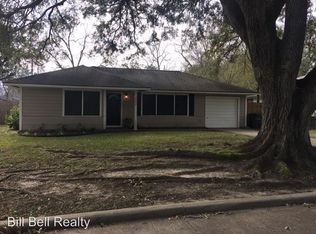 2204 Linwood Ln, Bay City, TX 77414