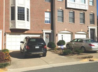 20952 Cherokee Ter, Sterling, VA 20165