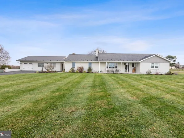 203 Election Rd, Oxford, PA 19363