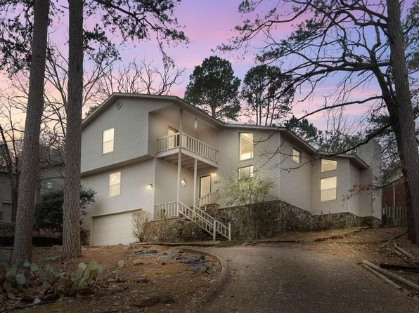 1818 Hillsborough Ln, Little Rock, AR 72212