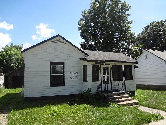 706 E 3rd St, Fowler, IN 47944 | Zillow