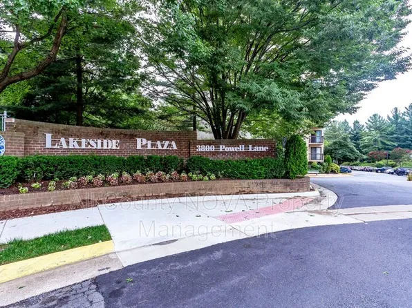3800 Powell Ln APT 727, Falls Church, VA 22041