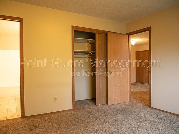 5th image of 7122 Jones Cir