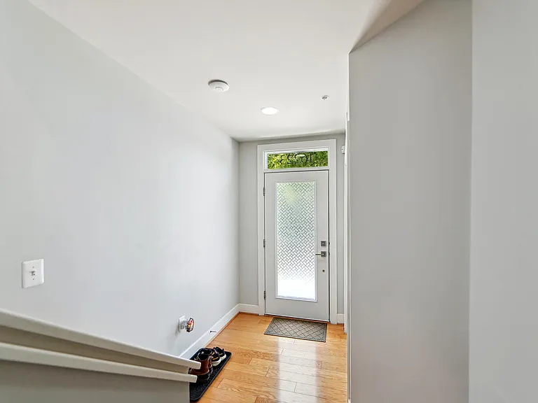 16223 Decker Pl #1 — Photo 6