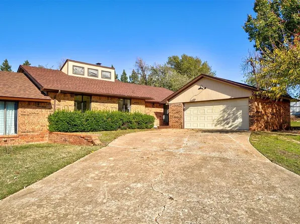 1730 Lionsgate Cir, Bethany, OK 73008