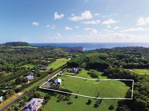 1st image of 4327 Kahili Makai St