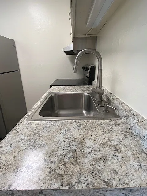 1 bed, 610 sqft, $2,345 — Photo 4