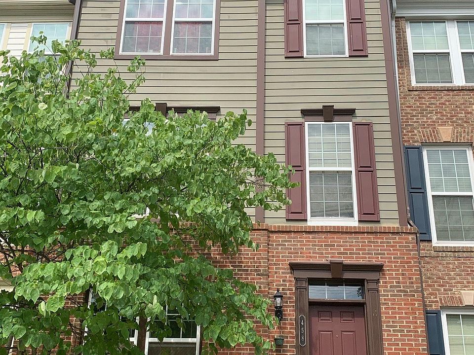 2nd image of 458 Glade Fern Ter SE