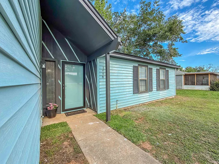 2059 Little River Ln — Photo 48