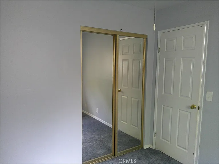 5237 Bushnell Ave — Photo 8