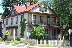 1st image of 4601 Erie Ave APT 4
