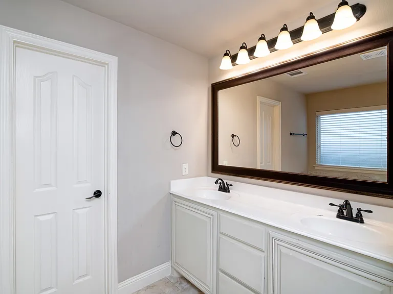 3417 Tempest Ln — Photo 16