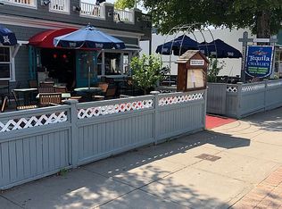 577 Main St, Hyannis, MA 02601