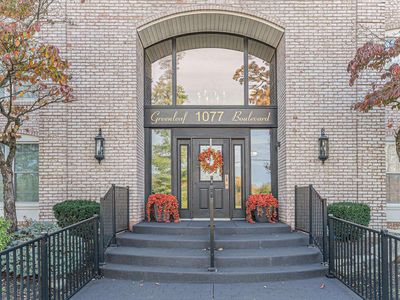 1077 Greenleaf Blvd APT 107, Elkhart, IN, 46514