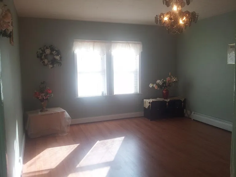 918 W Camplain Rd #1 — Photo 10