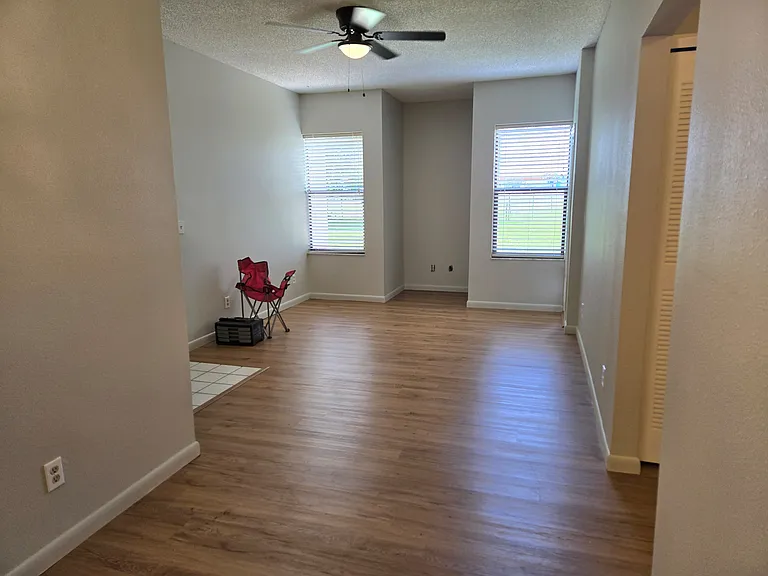2049 San Marcos Dr SE #126 — Photo 8