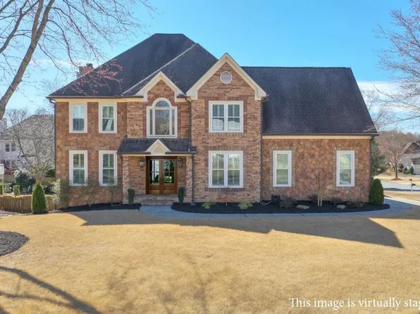 305 Hembree Grove Trce, Roswell, GA 30076