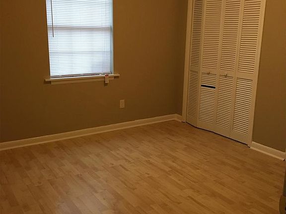 5th image of 11824 E Gateway Dr SE APT A