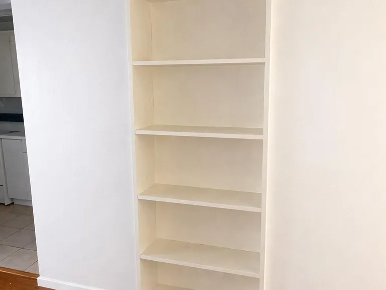 425 Hawthorne St #7 — Photo 11
