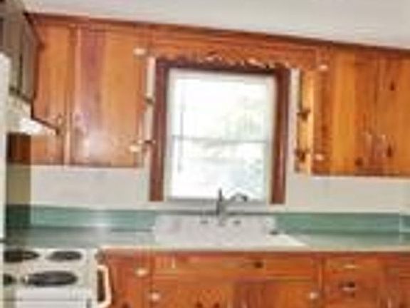 4th image of 420 Catalpa Ave