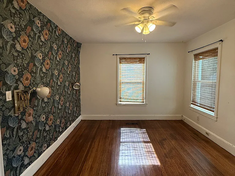 718 E 15th Ave — Photo 32