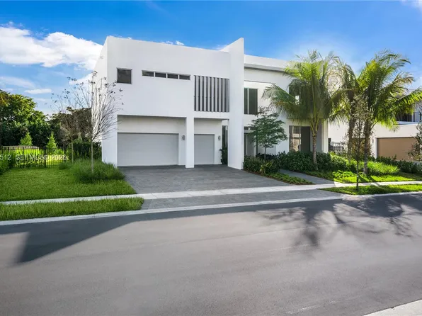 16720 N Botaniko Dr N, Weston, FL 33326