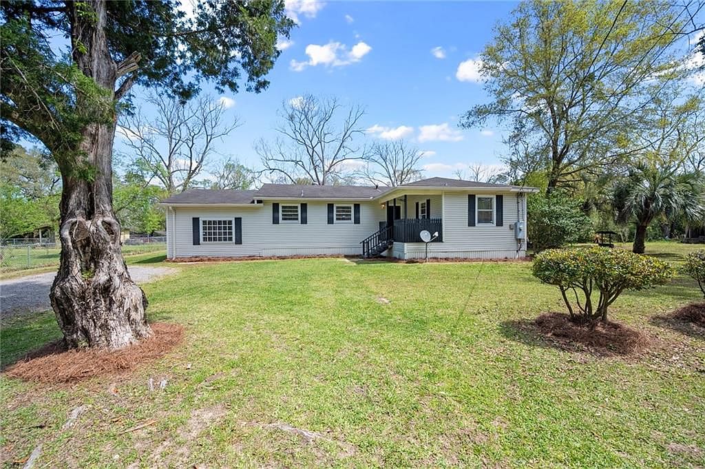 522 Pine St, Saraland, AL 36571 Zillow