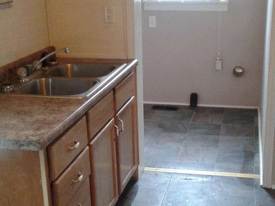 Kitchen and laundry