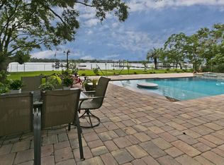 542 Broward Rd, Jacksonville, FL 32218