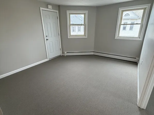 503-507 N Front St #9, New Bedford, MA 02746